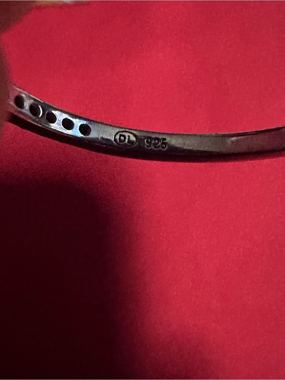 Ring - Picture 3 of 6
